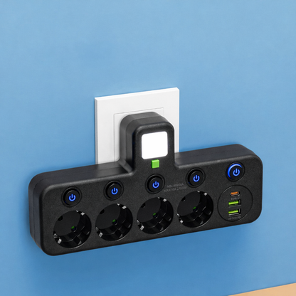 PowerHub™ – Grenuttag med USB-C & Nattlampa